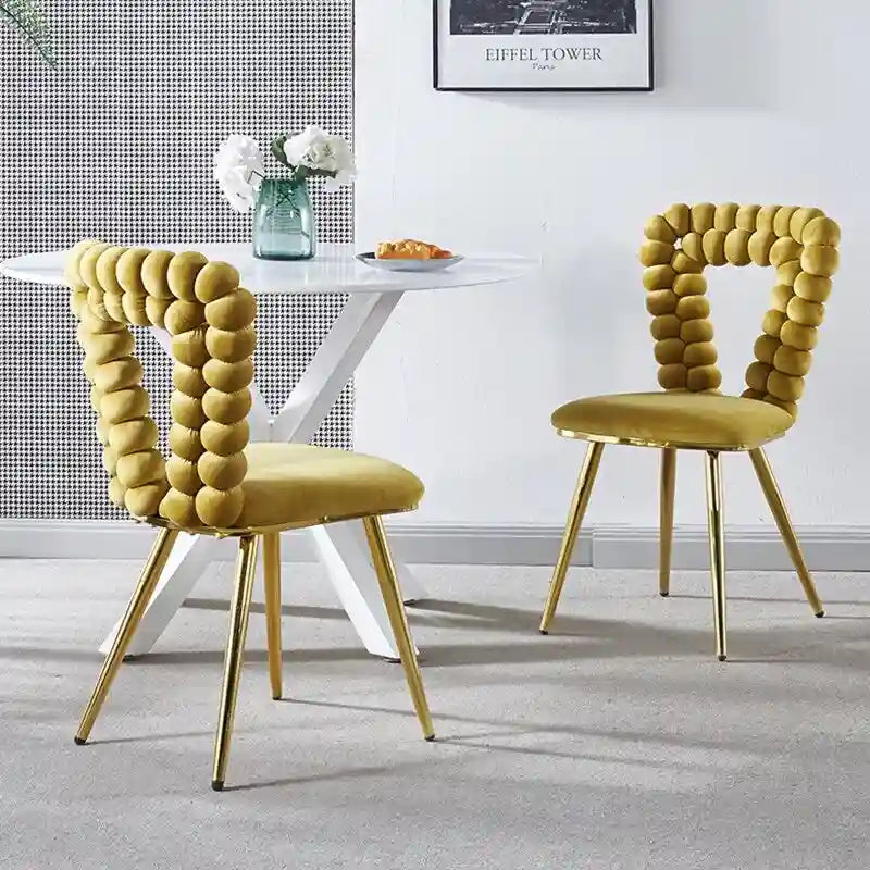 Fauteuil d'appoint rembourré dossier bullé avec pieds en métal doré