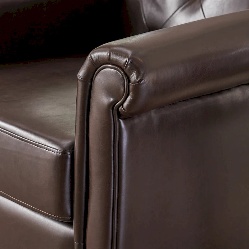 Fauteuil club capitonné en similicuir marron avec assise rembourrée