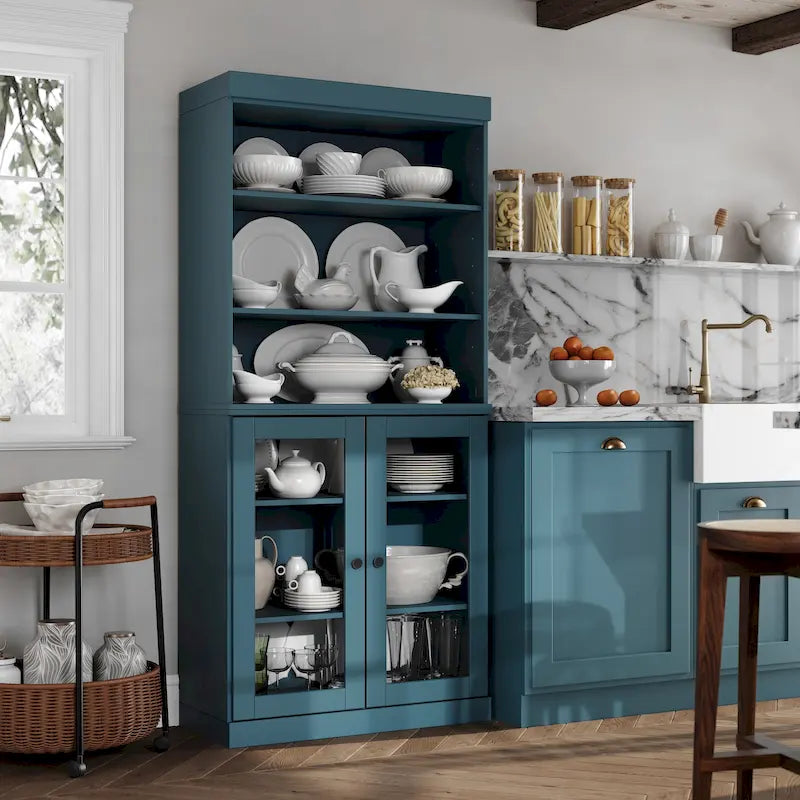 Vaisselier de cuisine en bois massif avec portes vitrées et étagères réglables