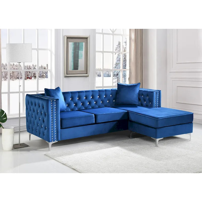 Canapé méridienne capitonné en velours avec clous décoratifs et pieds chromés