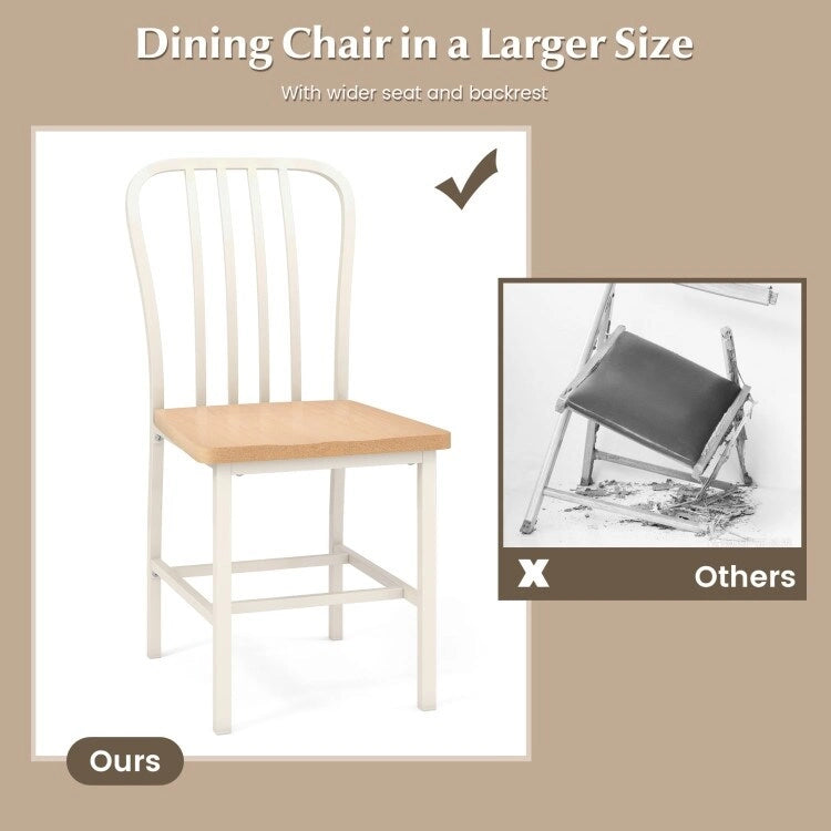 Chaise de salle à manger en métal blanc à dossier fuseau avec assise en bois naturel